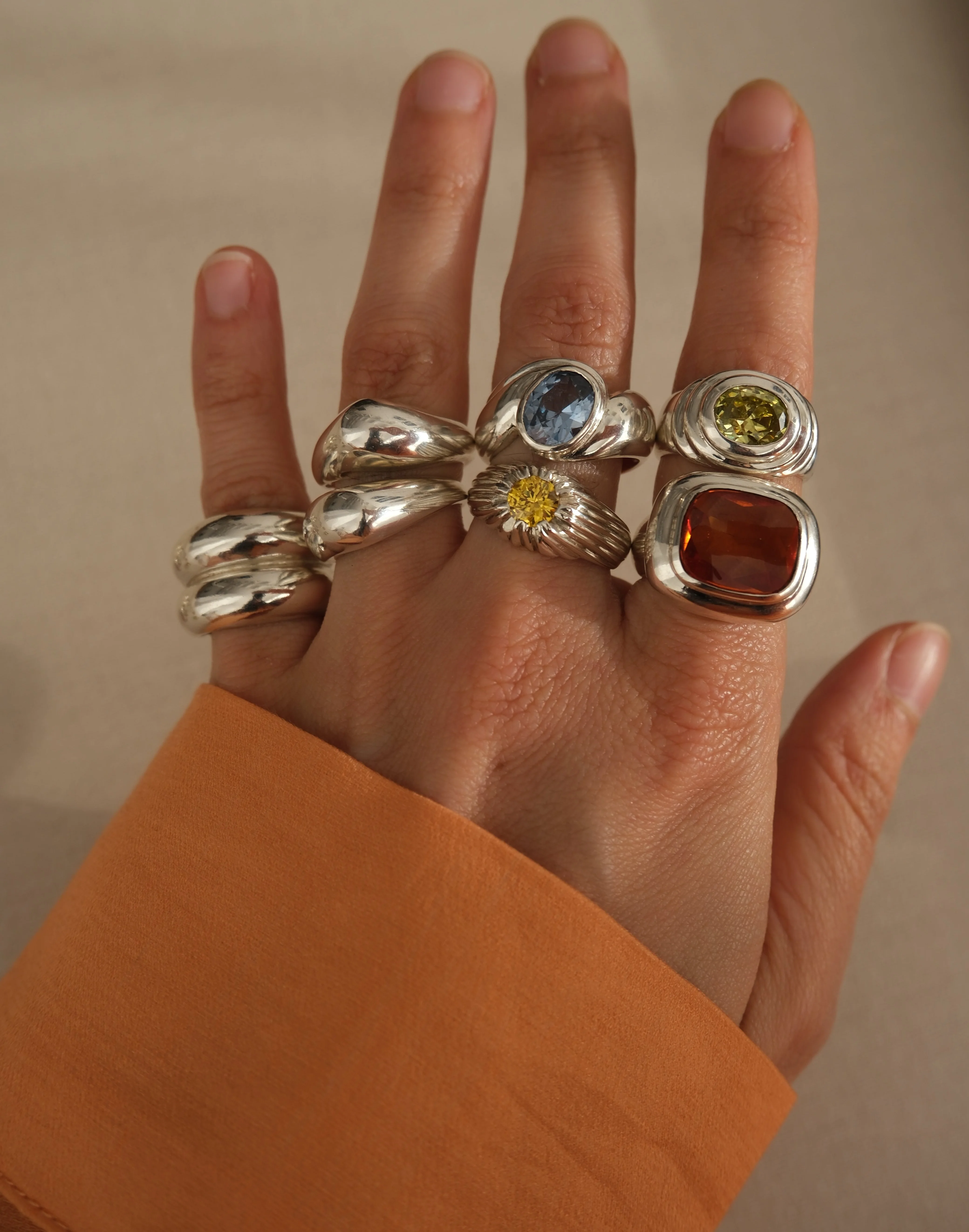 Deco Ring - Black - Image 3