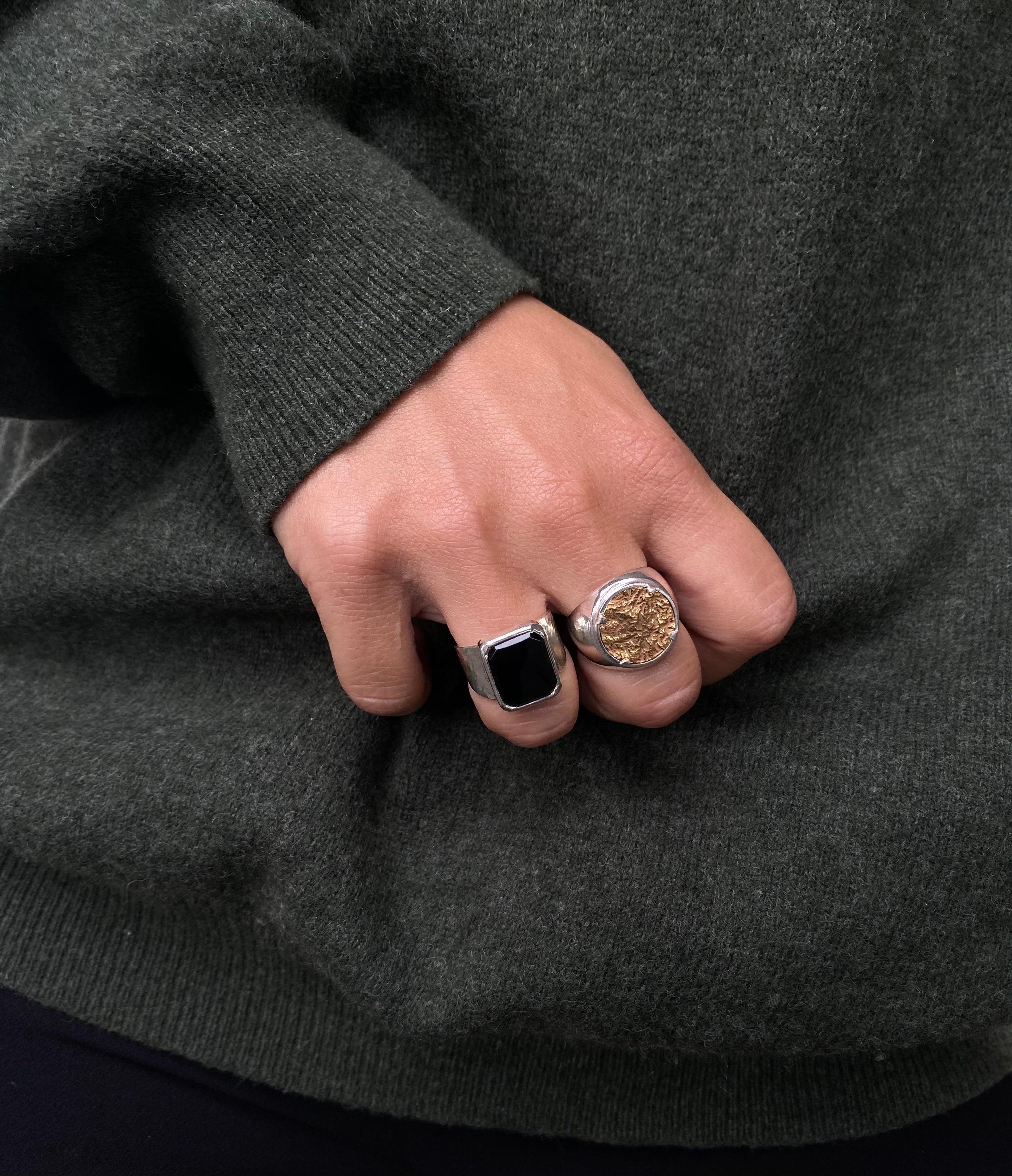 Luna Signet Ring - Image 3