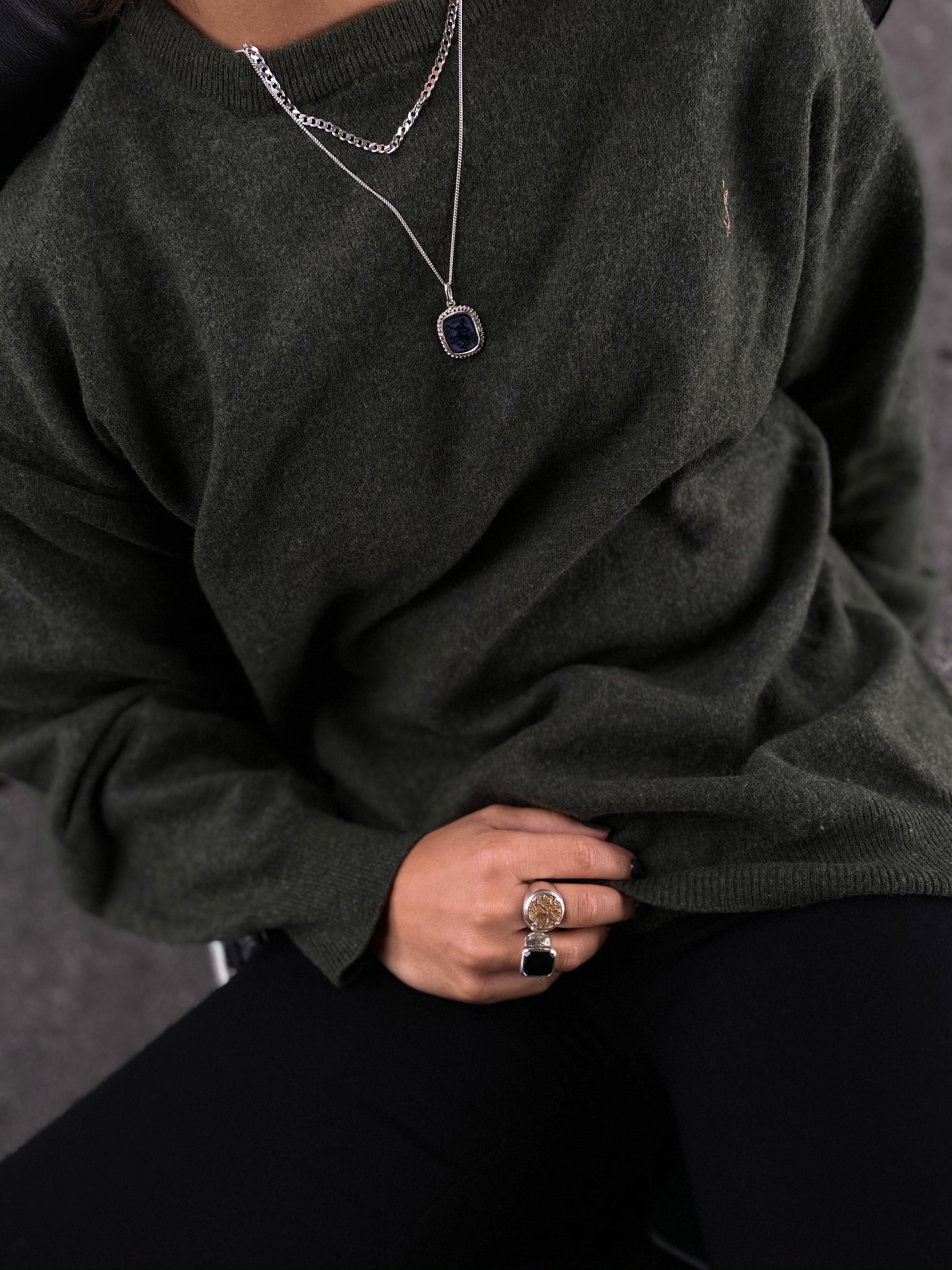 Luna Signet Ring - Image 4